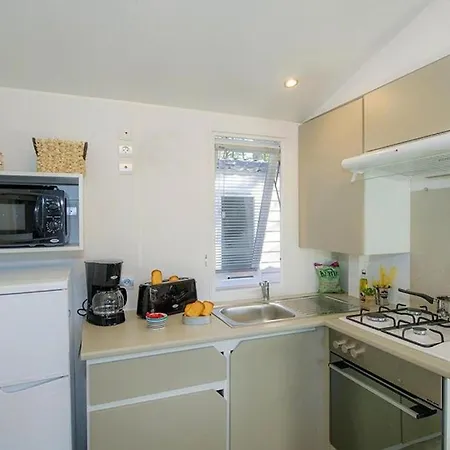 Alannia El Pinar Kamp alanı